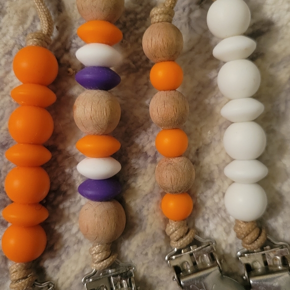 Ryan and Rose Clemson Cutie Clips - Picture 2 of 2